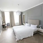 Zollikof Aparts - Sauna & Studioapartments アパートホテル 3*