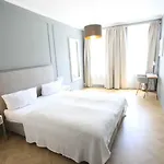 Zollikof Aparts - Sauna & Studioapartments アパートホテル