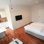 Zollikof Aparts - Sauna & Studioapartments アパートホテル ライプツィヒ
