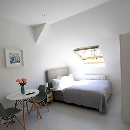 Apart Otel Zollikof Aparts - Sauna & Studioapartments 3*