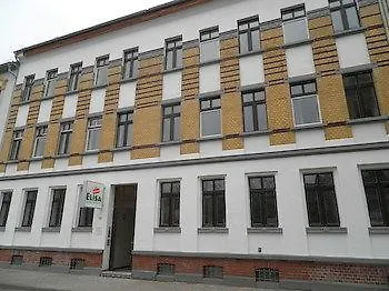 Zollikof Aparts - Sauna & Studioapartments Aparthotel 3*