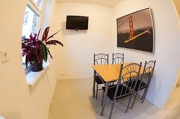 Zollikof Aparts - Sauna & Studioapartments Aparthotel