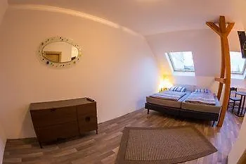 Zollikof Aparts - Sauna & Studioapartments 3*