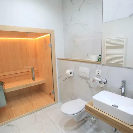 Zollikof Aparts - Sauna & Studioapartments מלון דירות