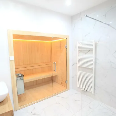 Ξενοδοχείο με διαμερίσματα Zollikof Aparts - Sauna & Studioapartments