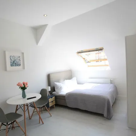 Zollikof Aparts - Sauna & Studioapartments 3*