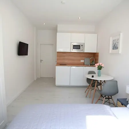 מלון דירות Zollikof Aparts - Sauna & Studioapartments