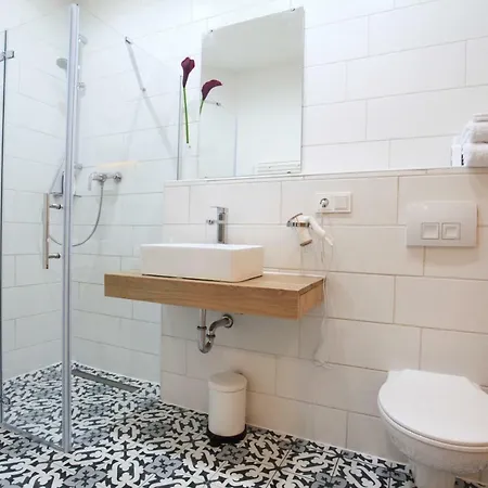 Zollikof Aparts - Sauna & Studioapartments Ξενοδοχείο με διαμερίσματα Λειψία