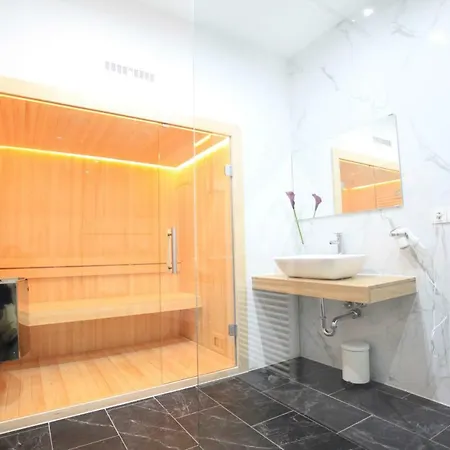 Ξενοδοχείο με διαμερίσματα Zollikof Aparts - Sauna & Studioapartments Λειψία